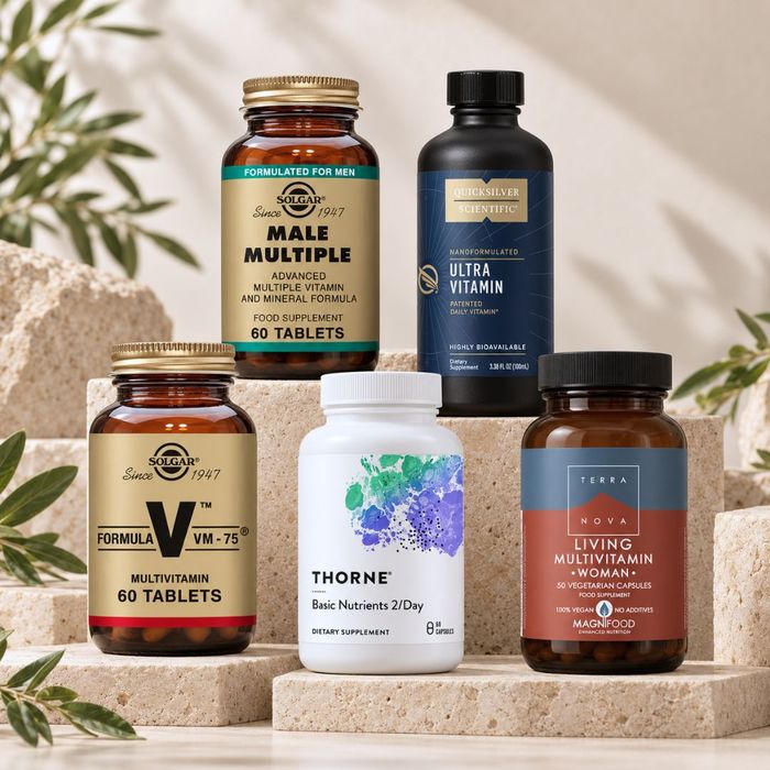 Utvalg av premium multivitaminer fra Thorne, Solgar, Quicksilver Scientific og Terranova.