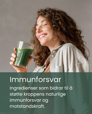 Kvinne drikker greens