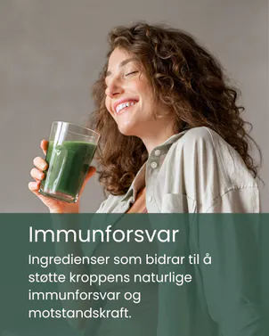 Kvinne drikker greens